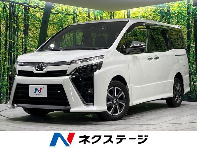 TOYOTA / VOXY 4WD