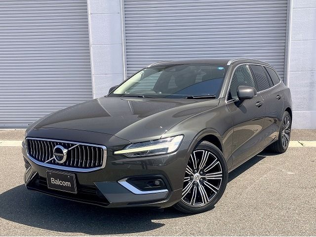 VOLVO / VOLVO V60