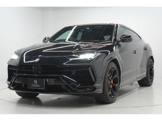 LAMBORGHINI / LAMBORGHINI URUS