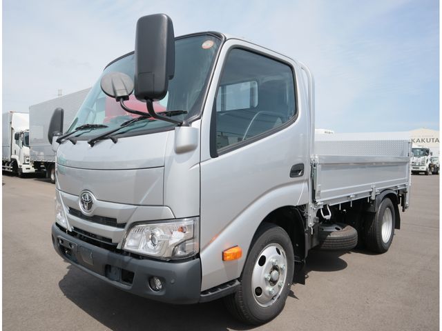 TOYOTA / DYNA