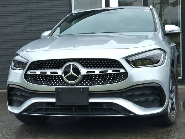 MERCEDES BENZ / MERCEDES BENZ GLA class