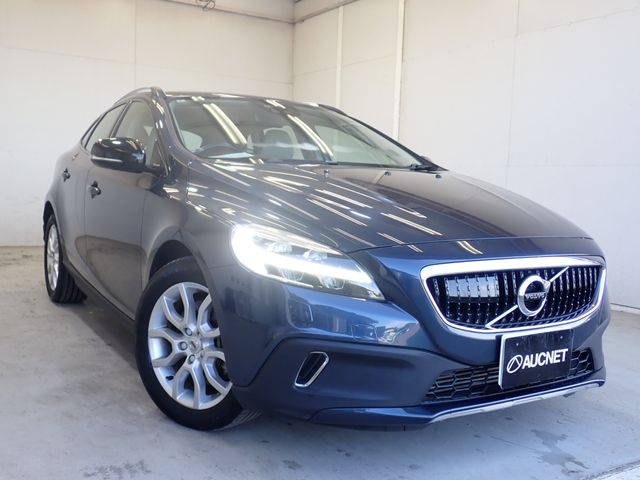 VOLVO / VOLVO V40 CROSS COUNTRY