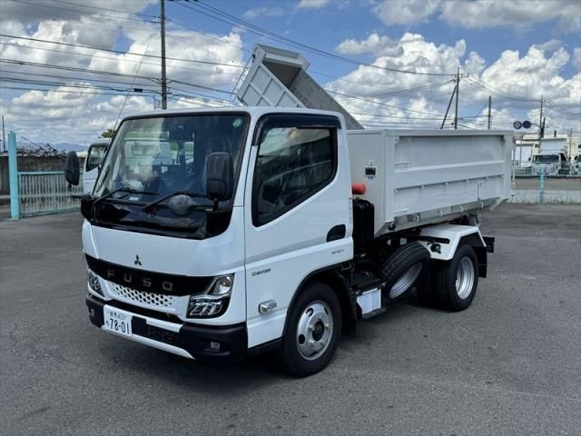Japanese used car Ref# 1670411 MITSUBISHI / CANTER