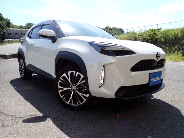 TOYOTA / YARIS CROSS