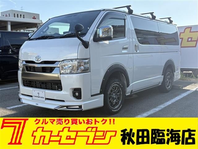 TOYOTA / ハイエース