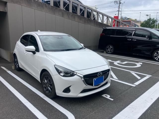MAZDA / DEMIO