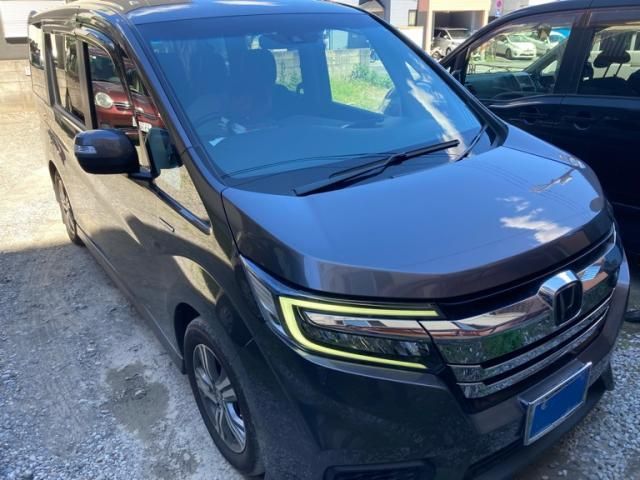 HONDA / ステップワゴンスパーダＨＶ