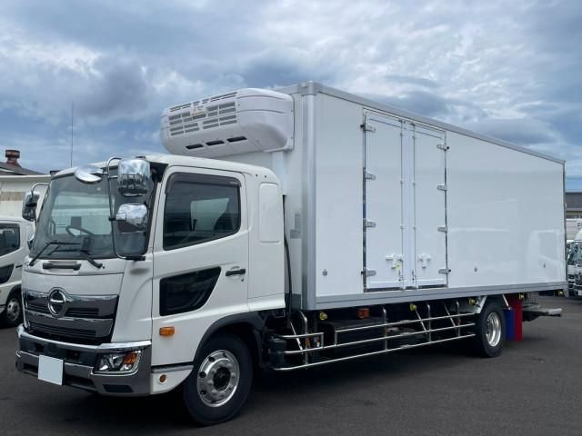 Japanese used car Ref# 1670689 HINO / RANGER