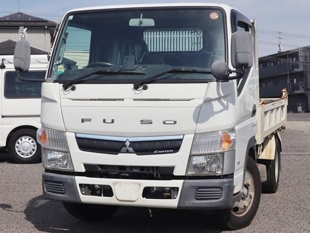 Japanese used car Ref# 1670691 MITSUBISHI / CANTER
