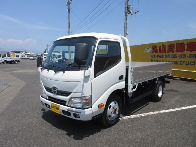 Japanese used car Ref# 1670693 HINO / DUTRO