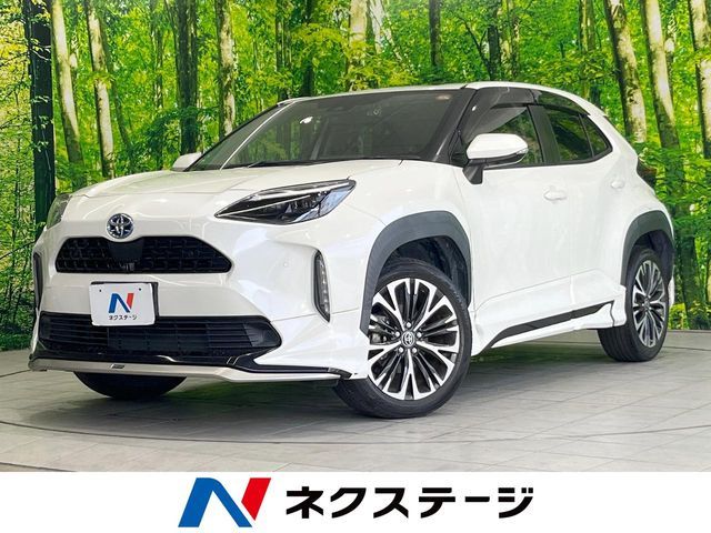 TOYOTA / YARIS CROSS HYBRID