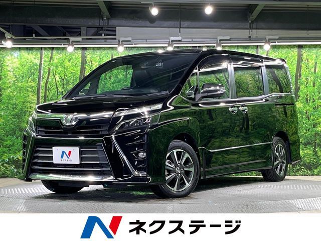 TOYOTA / VOXY