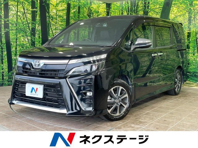 TOYOTA / VOXY