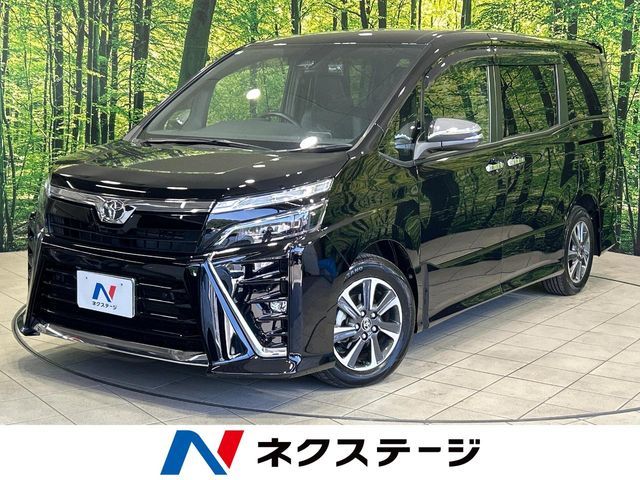 TOYOTA / VOXY