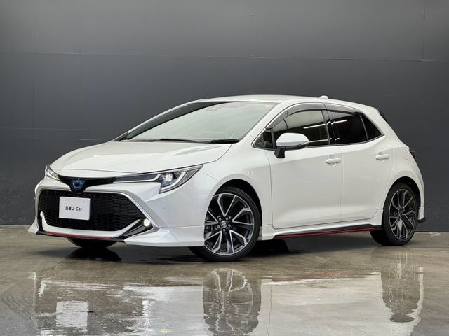 TOYOTA / COROLLA SPORT HYBRID