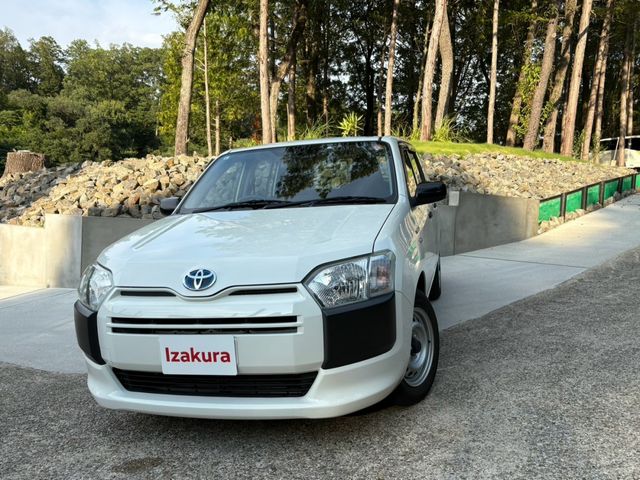 TOYOTA / PROBOX van HYBRID
