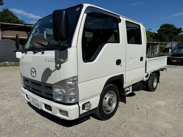 MAZDA / TITAN