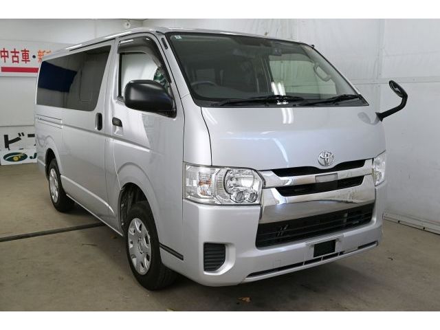 TOYOTA / HIACE van 2WD