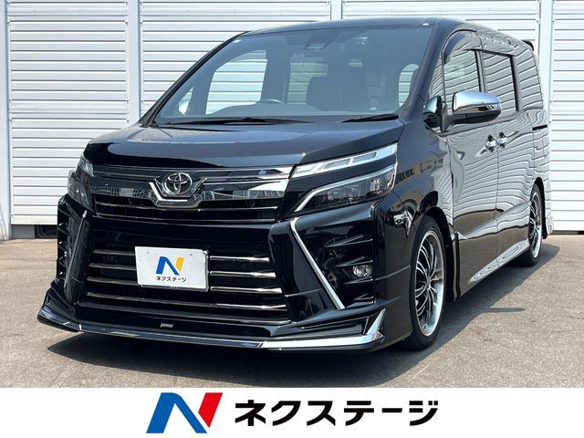 TOYOTA / VOXY