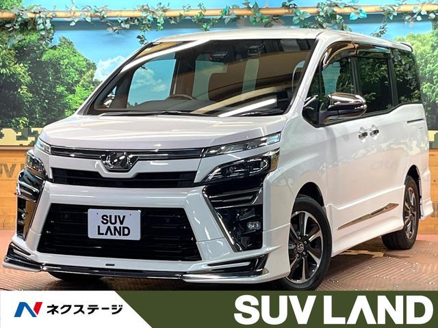 TOYOTA / VOXY