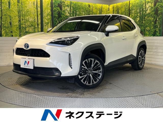 TOYOTA / YARIS CROSS HYBRID
