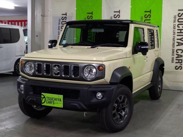 SUZUKI / JIMNY NOMADE