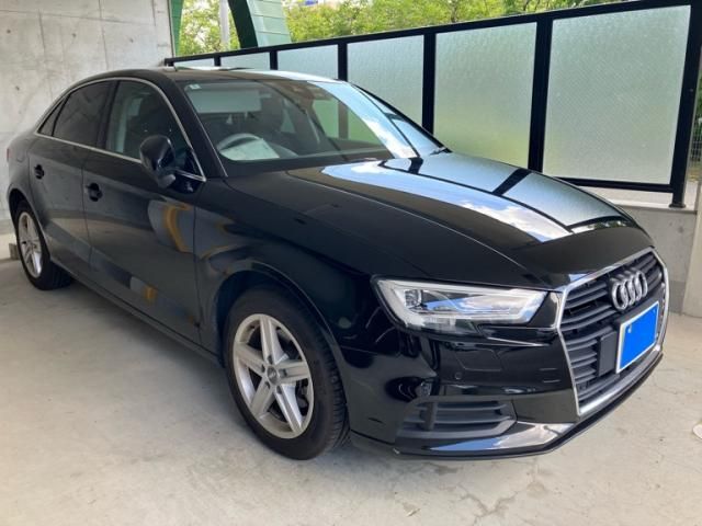 AUDI / AUDI A3 Sedan