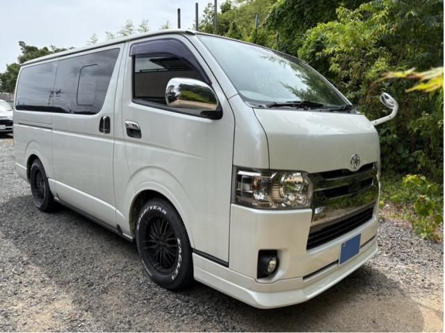 TOYOTA / HIACE van 4WD