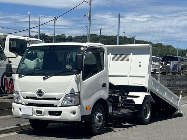 HINO / DUTRO