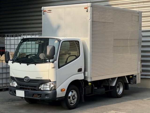 TOYOTA / DYNA