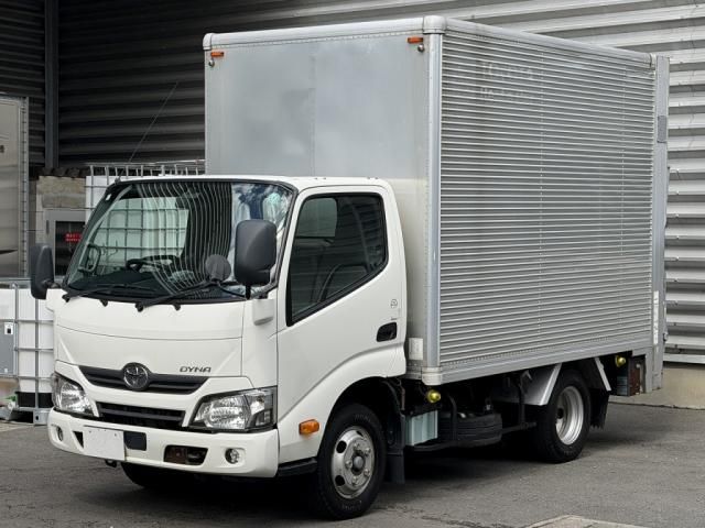 TOYOTA / DYNA