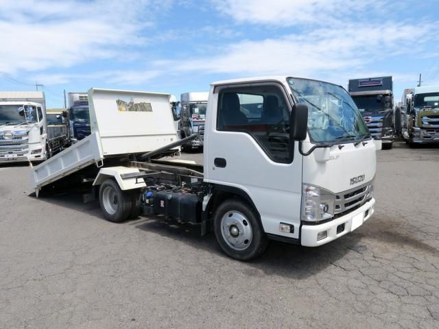 ISUZU / ELF