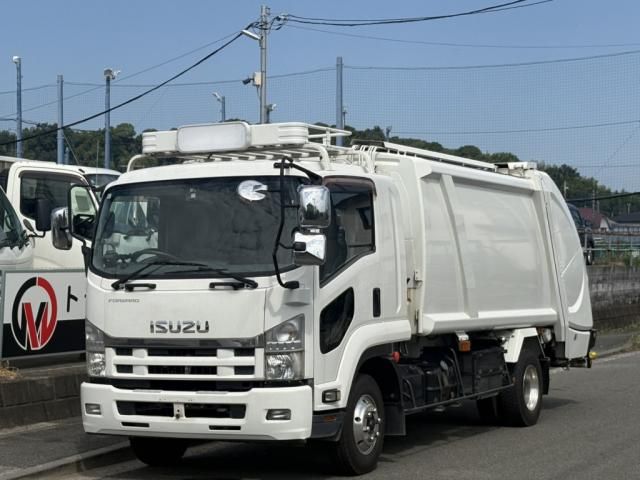 ISUZU / FORWARD