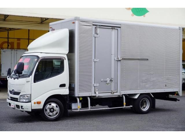 HINO / DUTRO