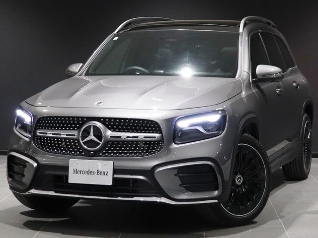 MERCEDES BENZ / MERCEDES BENZ GLB