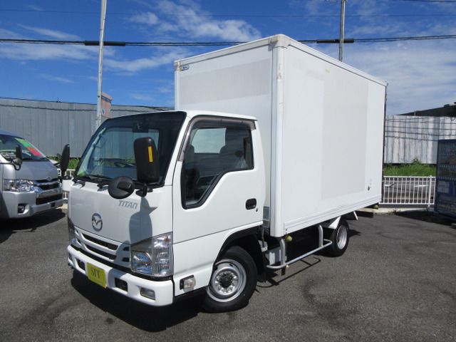 Japanese used car Ref# 1672455 MAZDA / TITAN