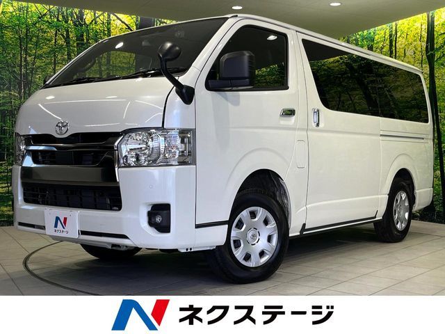 TOYOTA / HIACE van 4WD