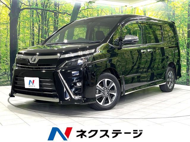 TOYOTA / VOXY 4WD