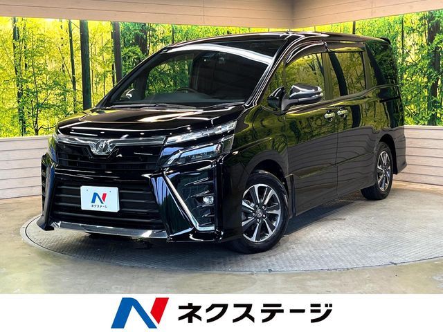TOYOTA / VOXY