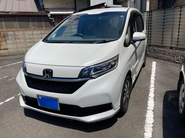 HONDA / FREED