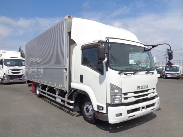 ISUZU / FORWARD