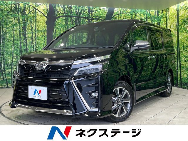 TOYOTA / VOXY