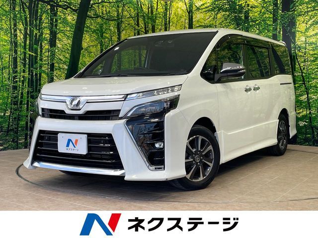 TOYOTA / VOXY