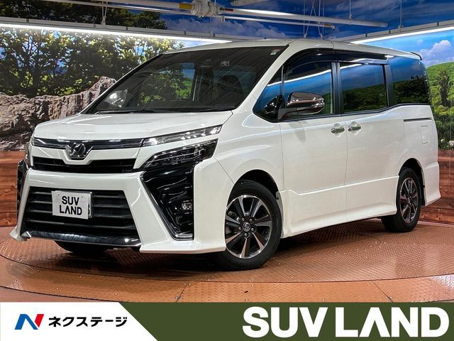 TOYOTA / VOXY