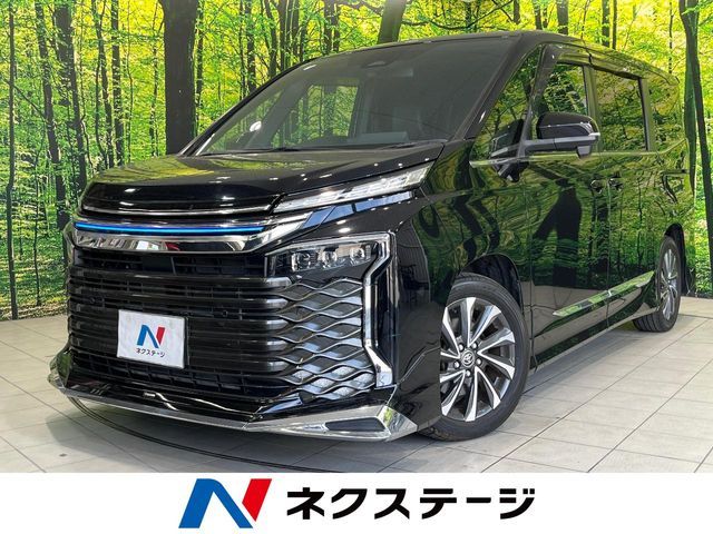 TOYOTA / VOXY