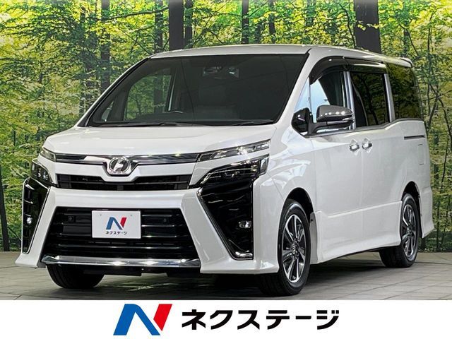 TOYOTA / VOXY