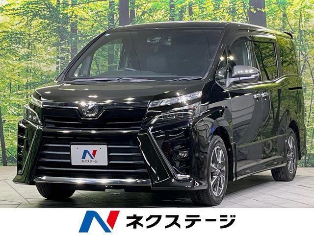 TOYOTA / VOXY