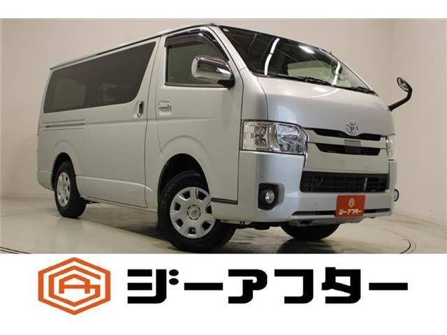 TOYOTA / HIACE van 4WD