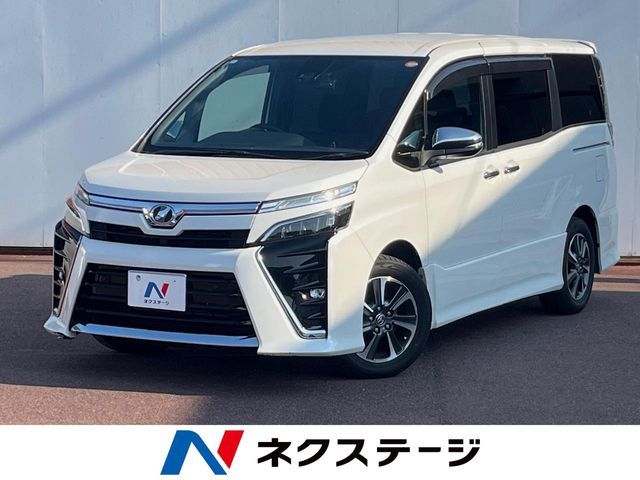 TOYOTA / VOXY