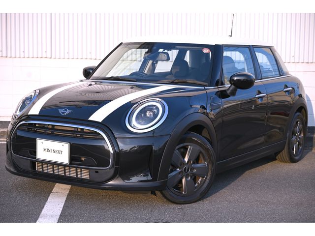 Japanese used car Ref# 1673479 BMW / MINI COOPER D 5DOOR